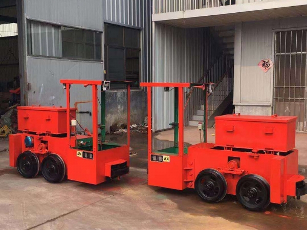 蓄電池電機(jī)車(chē)